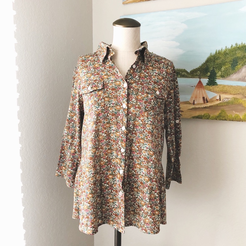 Anthro Eden & Olivia Floral Button Down 🍂